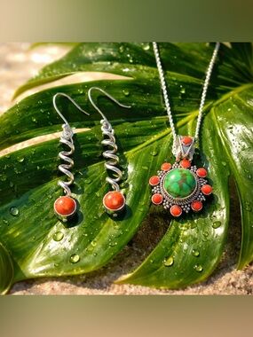 SET! Turquoise, Coral Necklace & Earrings